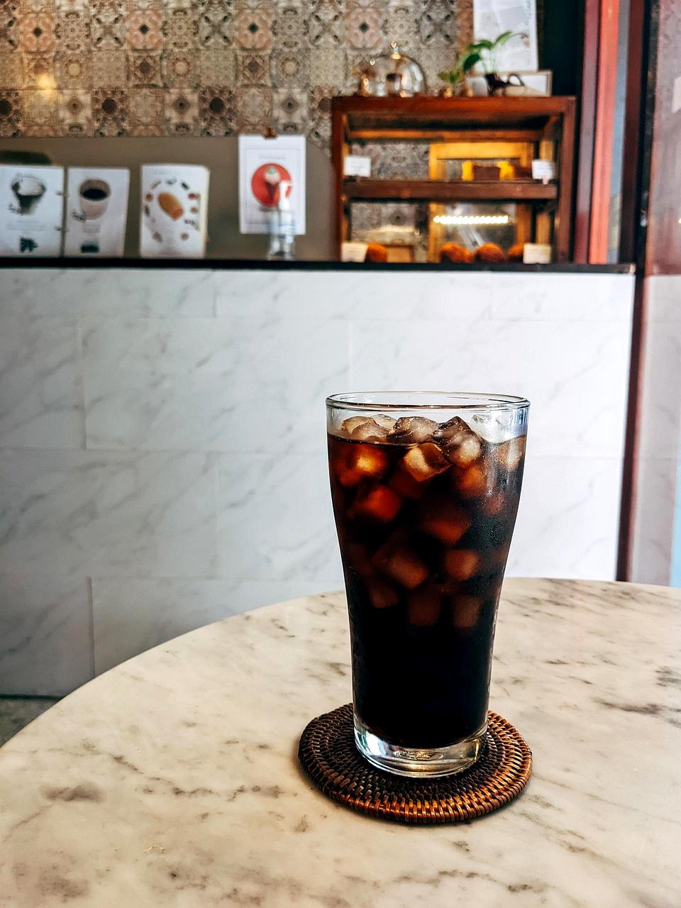 Cold brew coffee preparation with immersion method