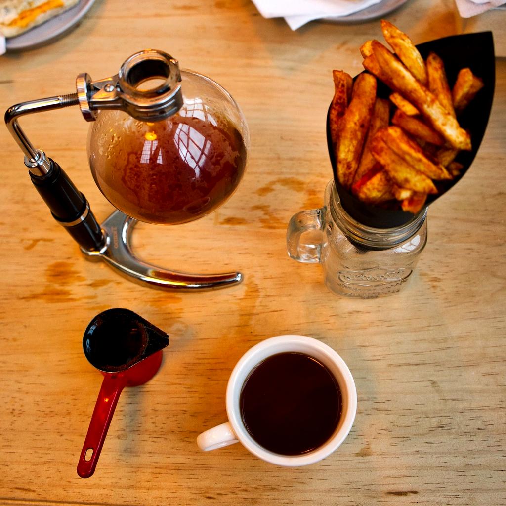 Stainless steel gooseneck kettle for pour-over